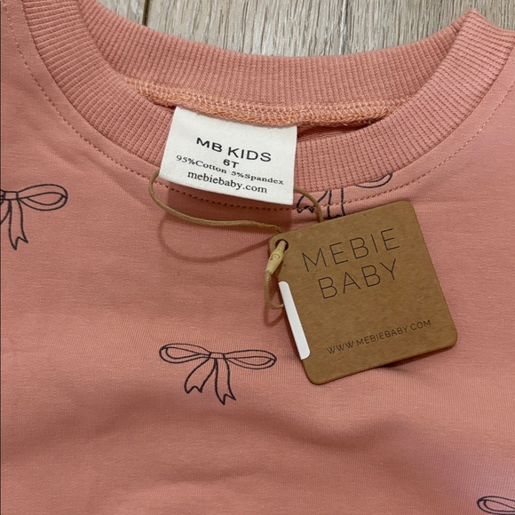 Mebie Baby Pink Ribbon Ruffle French Terry Set - Picture 2 of 3